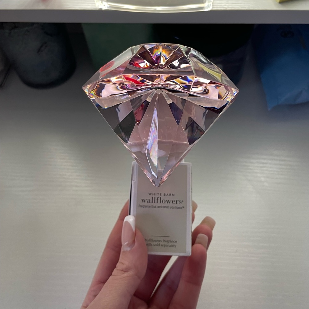 Special Edition Bath & Body Works Crystal Diamond Wallflower Plug